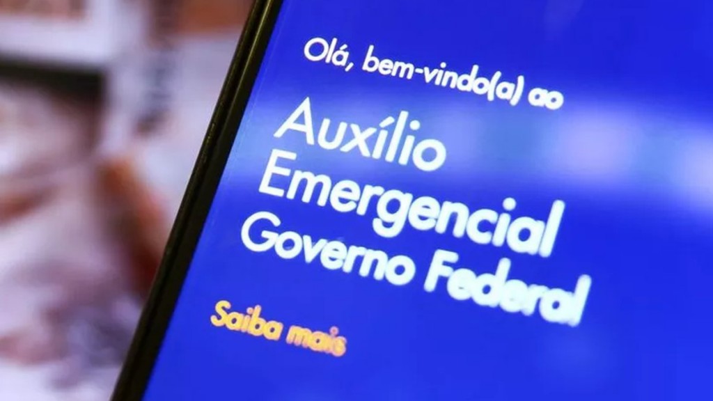 Titulares de benefício previdênciário não podem receber o auxílio emergencial